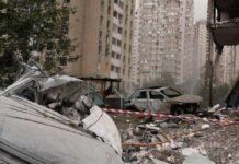 Росія вдарила по житлових будинках у Києві: 10 загиблих, ще 46 поранених