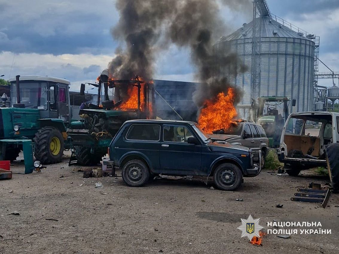 Атака російських БпЛА: у Мені травмована 18-річна дівчина, у Сновську постраждав працівник підприємства