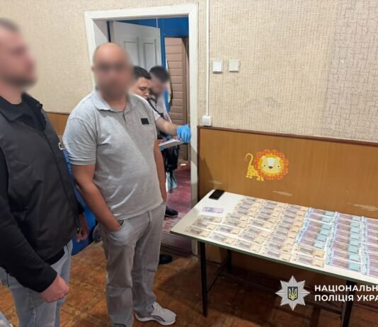 Знижка за хабар: у Чернігові директор комунального підприємства вимагав майже 80 тис грн