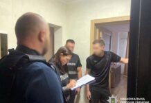 Везли до прикордоння, далі – пішки через ліс: на Чернігівщині викрили схему незаконного перетину кордону