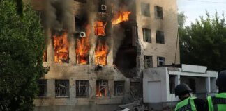Понад 289 тисяч гривень шкоди довкіллю: у Чернігові підрахували наслідки удару БпЛА по адмінбудівлі
