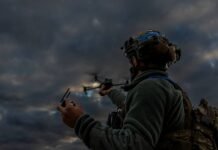 «Рискованный план»: Зеленскому предлагали атаковать аэропорты Москвы тысячами дронов, — The Atlantic
