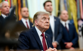 «Задушить» со временем: Трамп прекращает переговоры с Ираном и пробует новый подход в войне, — CNN