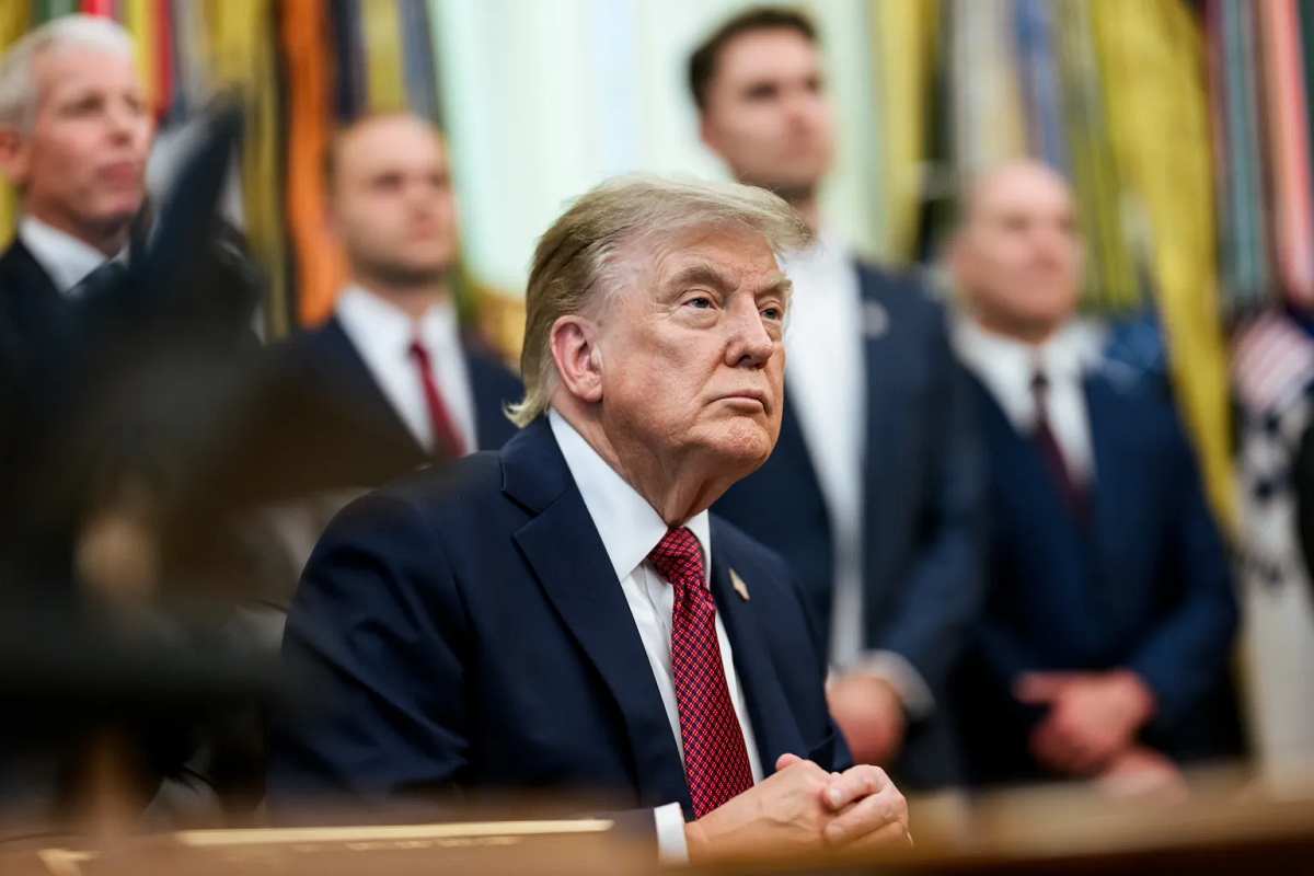 «Задушить» со временем: Трамп прекращает переговоры с Ираном и пробует новый подход в войне, — CNN