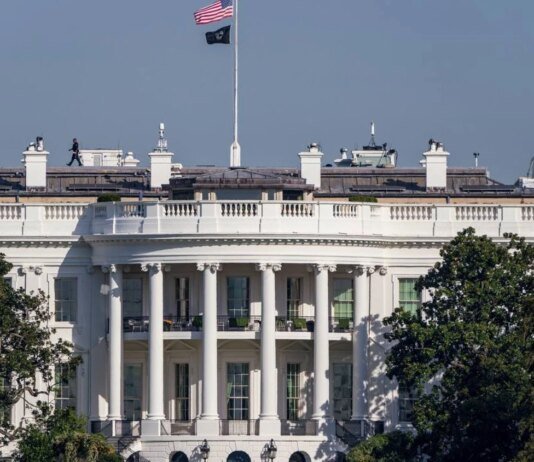 Білий дім заявив про щорічні втрати США до 26 мільярдів доларів через обхід мит іншими країнами