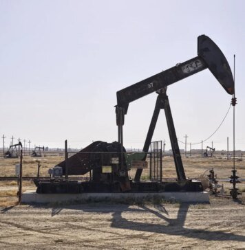 США прогнозують перебої з постачанням нафти через війну в Ірані до 2027 року