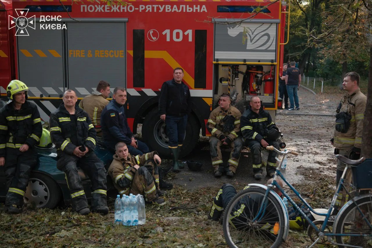 У Києві завершили роботи з ліквідації наслідків російської атаки