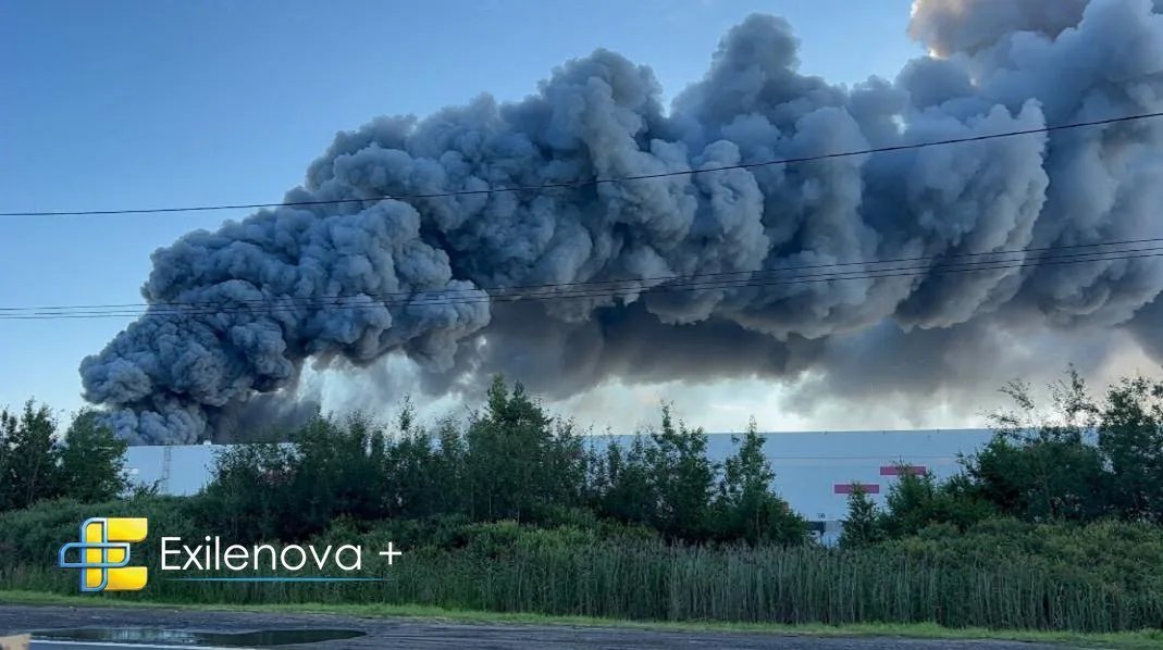 У рф фіксують атаку дронів у підмосков'ї та під петербургом, під ударом могли опинитися Wildberries