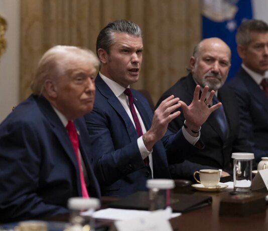 Трамп обурився витоком інформації про запаси боєприпасів США – CNN