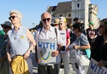 "Моя Польща не б’є, не ображає, не цькує" — у 22 польських містах проходять протести проти насильства щодо українців