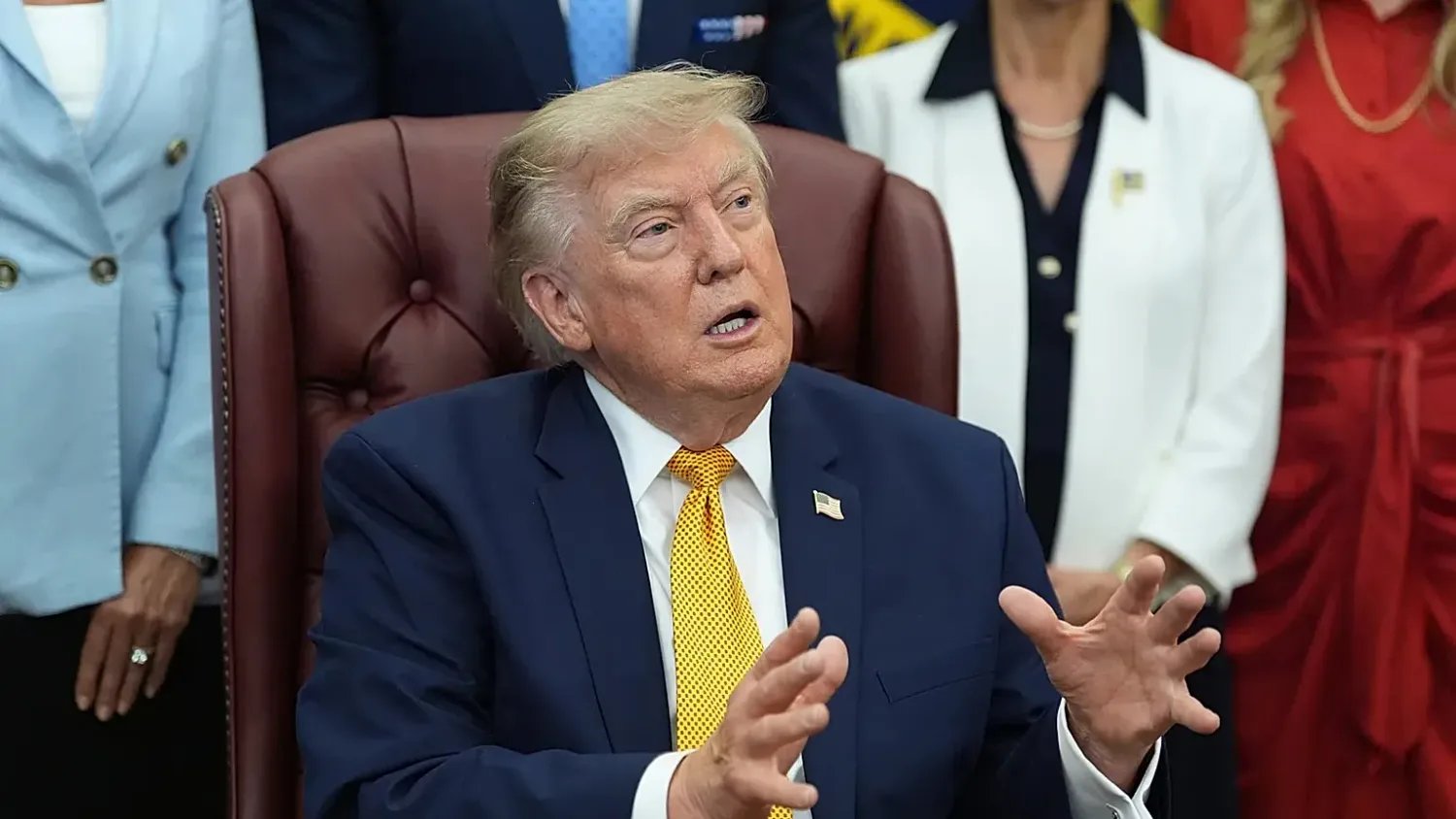 Трамп заявив, що путін "відпустив" морського піхотинця США і "нічого не хотів натомість"