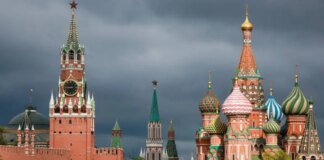 кремль посилює контроль над пристроями росіян під приводом боротьби з шахрайством