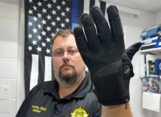 У США планують затримувати порушників електрошоковими рукавичками