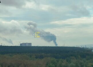 Зеленський підтвердив ураження НПЗ у пермі і аеродрому "маринівка", пошкодження Су-34