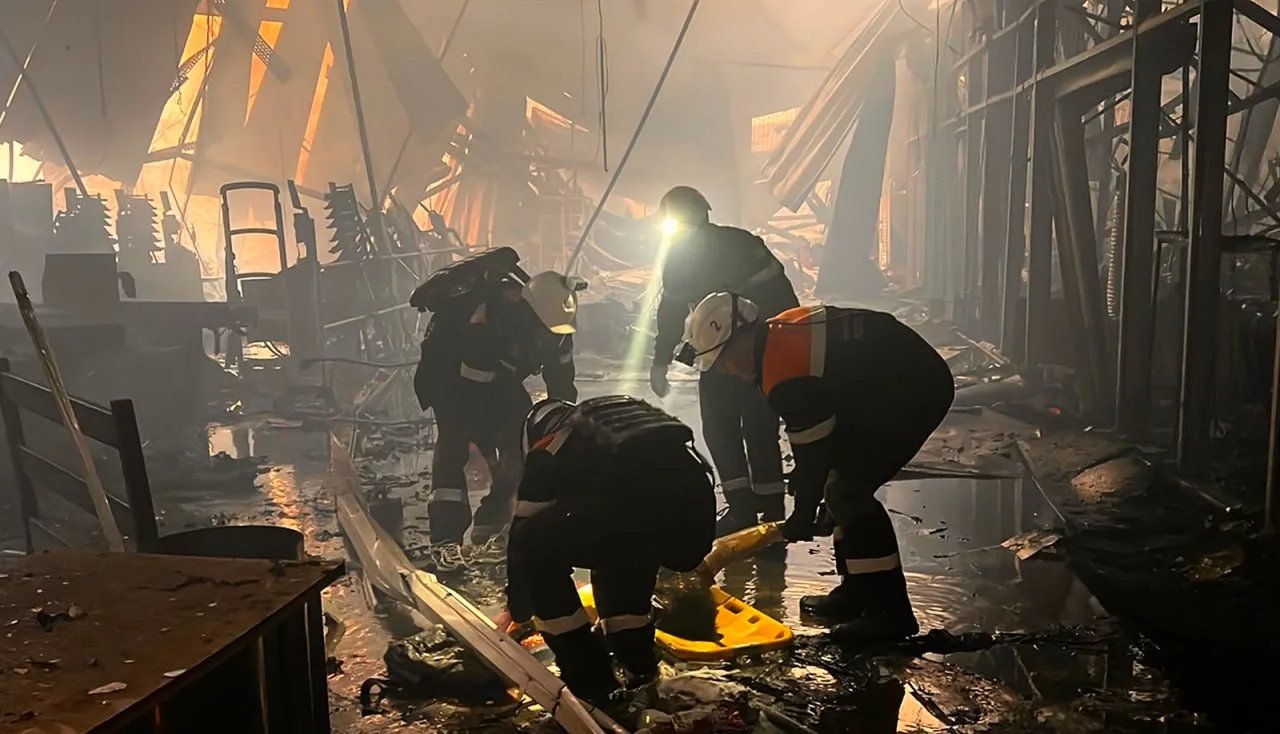У Кривому Розі оголосили жалобу після російського удару по ТЦ 21 серпня