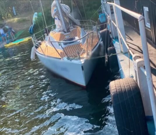У Києві покарали судноводія, який влаштував прогулянку Дніпром попри заборону воєнного стану