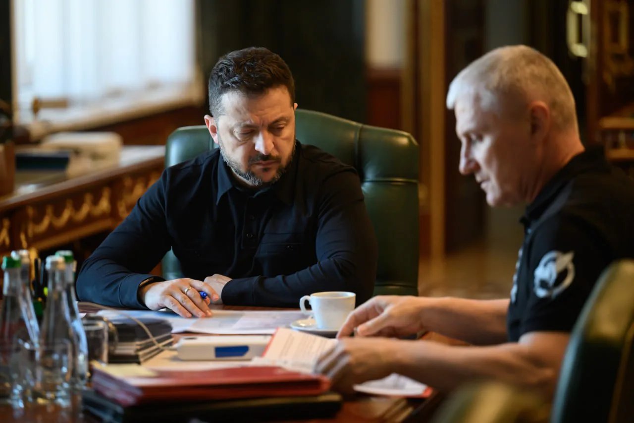 Зеленський отримав доповідь ГУР: підтверджено ефективність дипстрайків, окремі складові експорту рф скоротилися на 80%