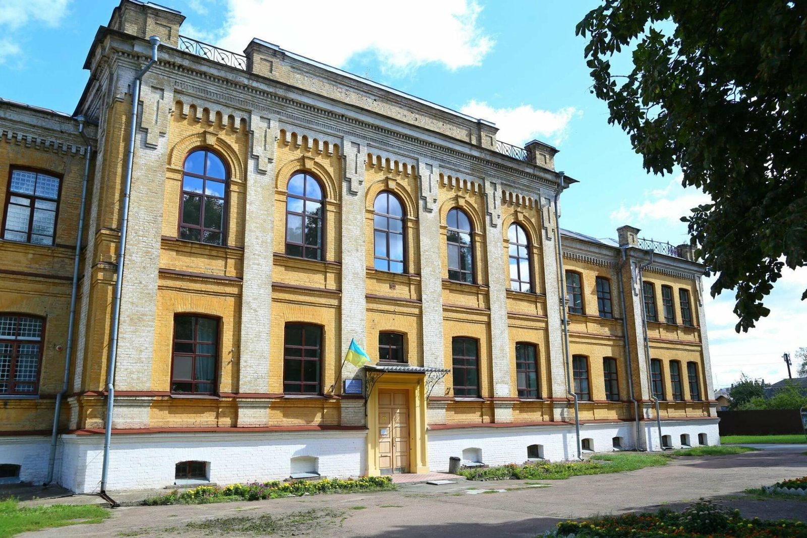 Чернігівський музей сучасного мистецтва «Пласт-Арт» опинився під загрозою виселення: що сталося