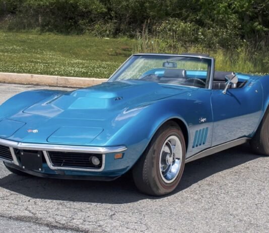 Неприметный раритет: 57-летний Chevrolet ушел с молотка по цене двух Ferrari (фото)