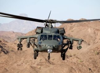 В США в результате «авиационного происшествия» разбился военный вертолет Black Hawk (фото)