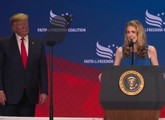 Истерика на борту: как молодая помощница Трампа едва не раскрыла секретный план его безопасности