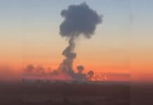 Под Киевом после взрыва начался сильный пожар (видео)