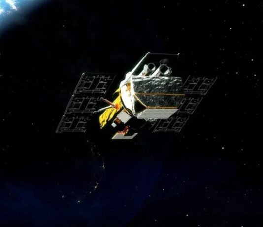 После провала спасательной миссии космический телескоп NASA упадет на Землю: когда и где