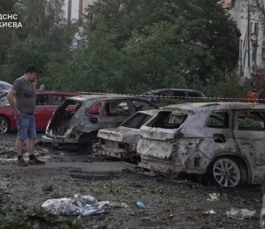 9 загиблих та 28 постраждалих: ворог атакував Київ балістикою