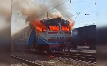 Дроны РФ дважды попали по электричке «Лозовая-Харьков»: есть погибшая и раненые (фото)