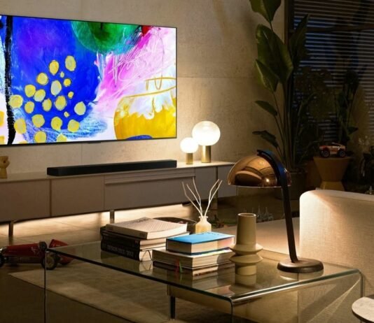 Почему OLED-телевизоры лучше, чем LCD-экраны: эксперты назвали 5 причин (фото)