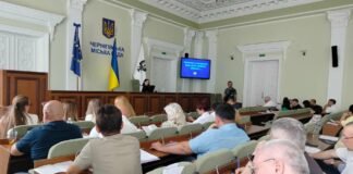 Тарифи ростуть, а якість погіршується: Чернігівські депутати не підтримали звітування керівників комунальних підприємств
