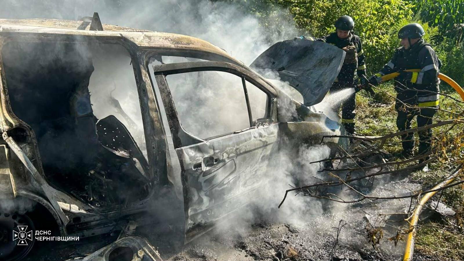 АЗС, енергооб’єкти, подвір’я: ворог продовжує атакувати Чернігівщину