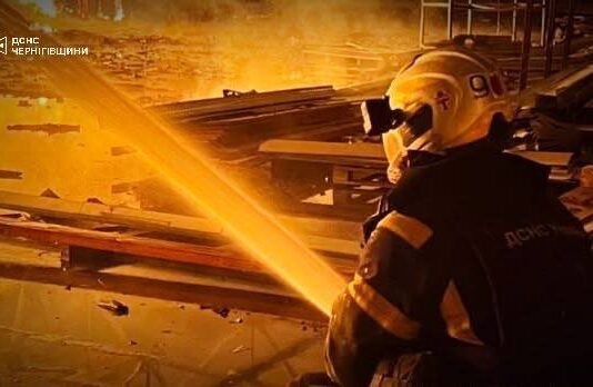 Пошкоджено АЗС, енергооб’єкт, підприємство: ворожі дрони атакували Чернігівщину