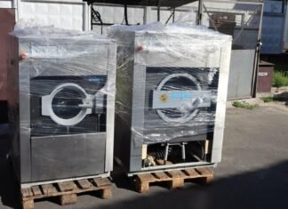 Чернігівська обласна лікарня отримала дві промислові пральні машини