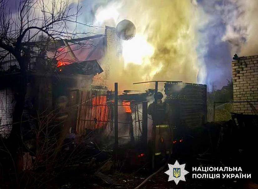 Росіяни атакували житловий район Чернігова: поранені четверо людей, серед них двоє дітей