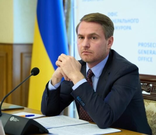 Опроверг все обвинения: генпрокурор Кравченко рассказал о новом доме в Козине