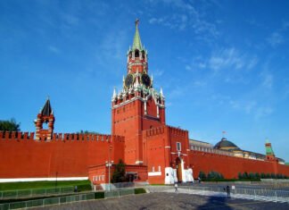 Страна без президента: в чем состоит хитрая политическая игра РФ по подчинению Украины
