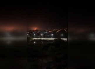 Российский Волгоград подвергся ракетному обстрелу: после ударов горит НПЗ «Лукойла» (видео)