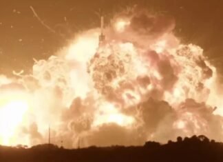 В США взорвалась ракета Blue Origin: это было похоже на взрыв Чернобыльской АЭС (видео)